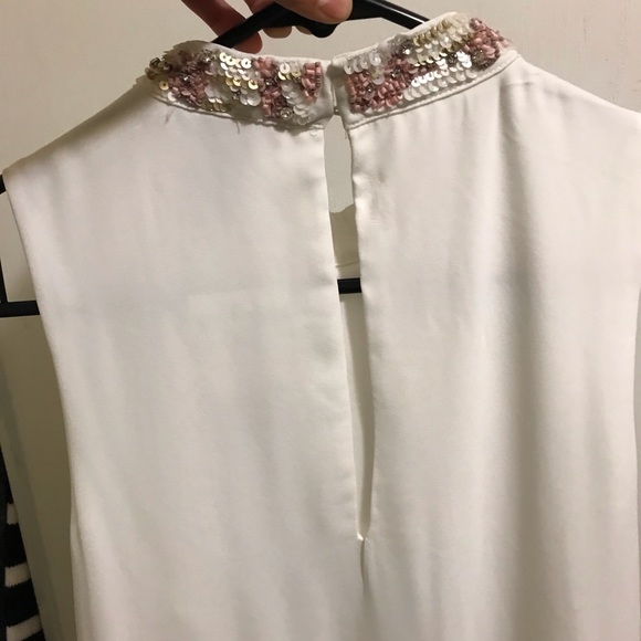 White dress - Picture 3 of 5